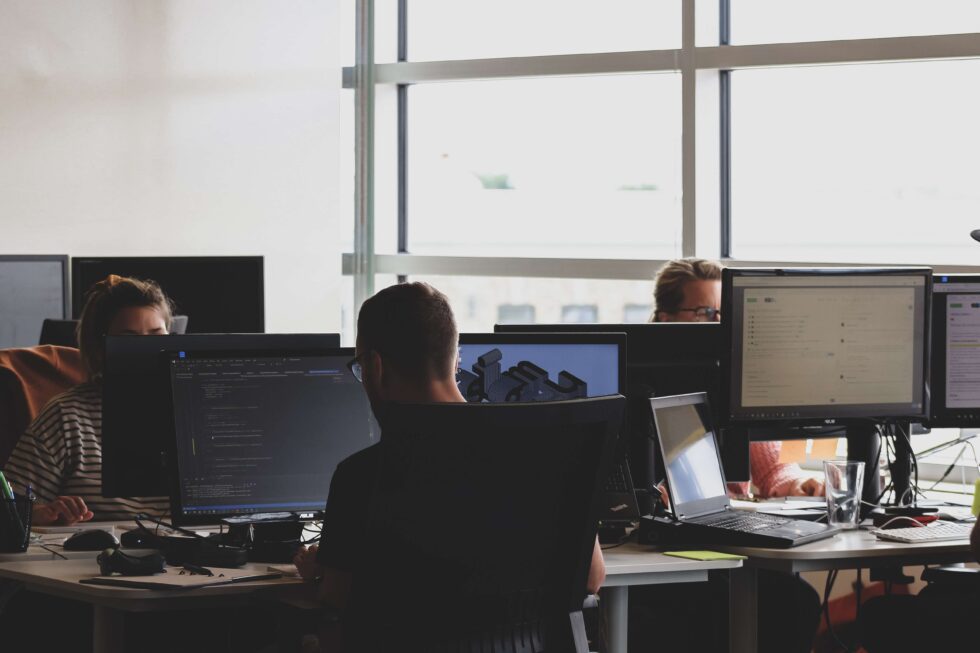 When to Hire a Solutions Architect